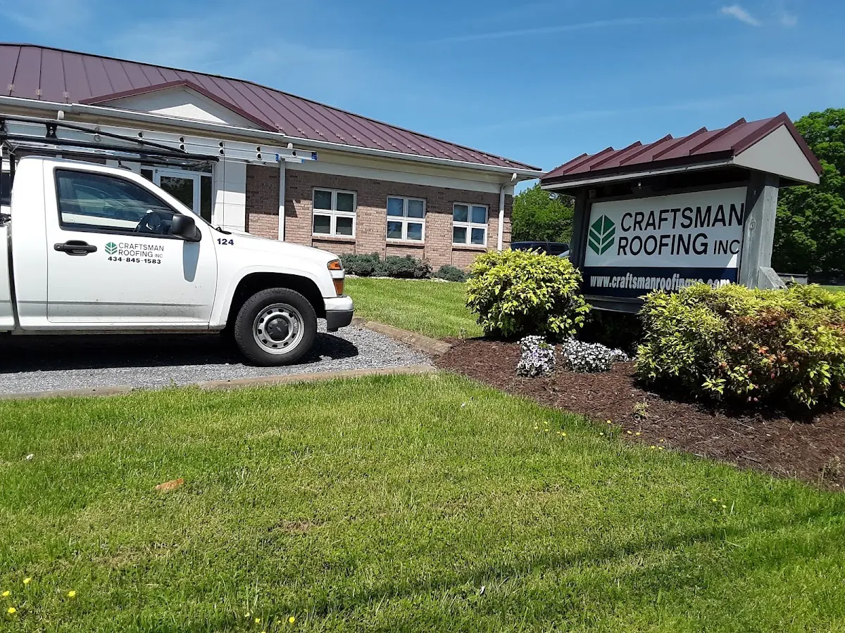 Quality Gutter & Downspout Repair by experienced craftsmen in Fort Gratiot